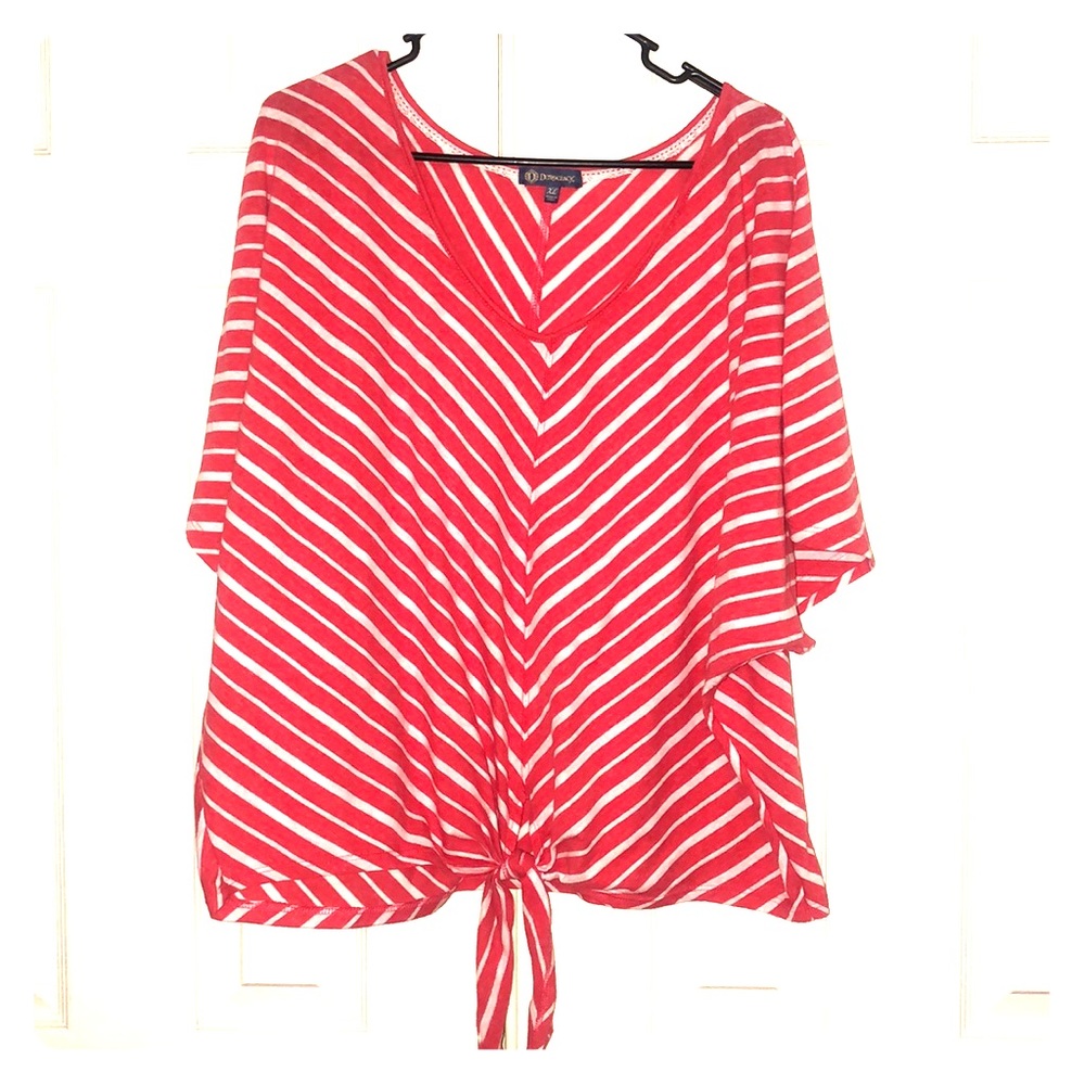 Flowy comfy top! New without tags